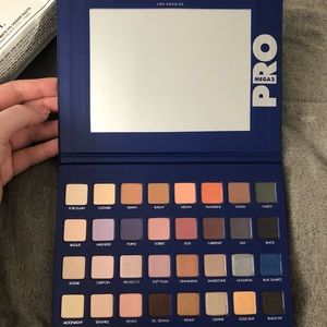 LORAC Mega Pro Palette 2